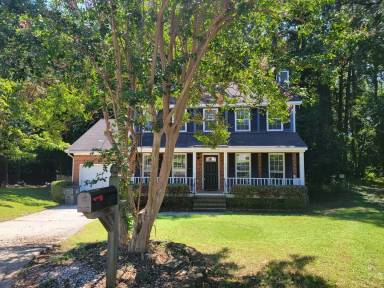 Main picture of 157 Moss Creek Dr
