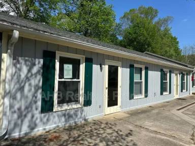 Main picture of 309 Somers Ave