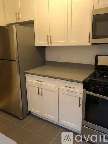 Main picture of 72-10 41st Ave Apartments