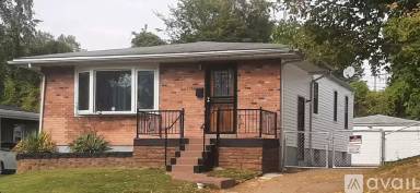 Main picture of 2565 Shirley Ave