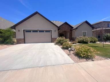 Main picture of 610 Silverado Dr