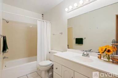 Main picture of 37 Dearborn Pl