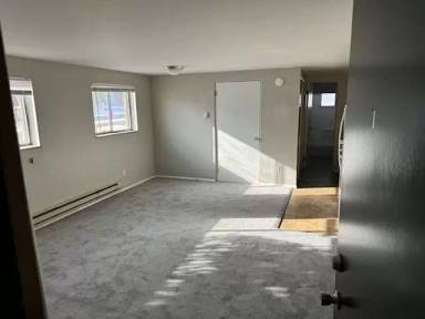 Main picture of 1605 41st St NW