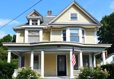 Main picture of 128 S Pearl St