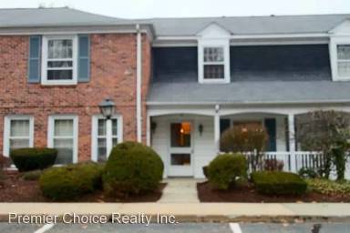 Main picture of 36 Williamsburg Dr