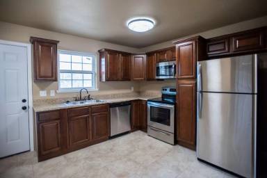 Main picture of 312 N Double Springs Rd