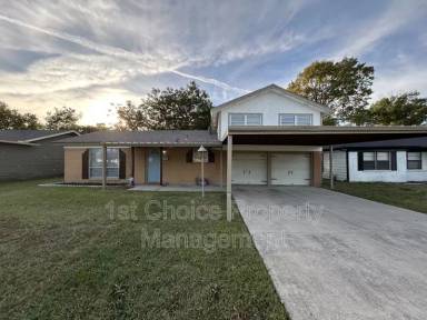 Main picture of 4209 Haltom Rd