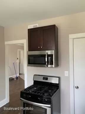 Main picture of 3229 W Division St