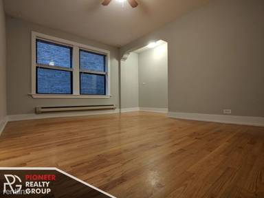 Main picture of Roscoe Apartments