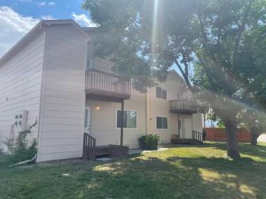 Main picture of 631 Conifer St