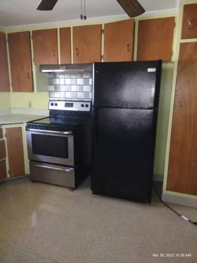 Main picture of 214 S 8th St