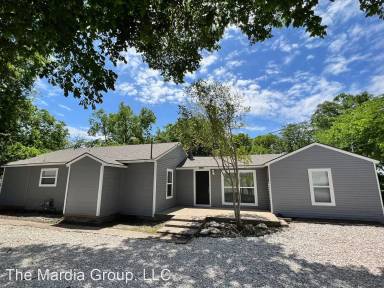 Main picture of 5009 S Country Club Rd