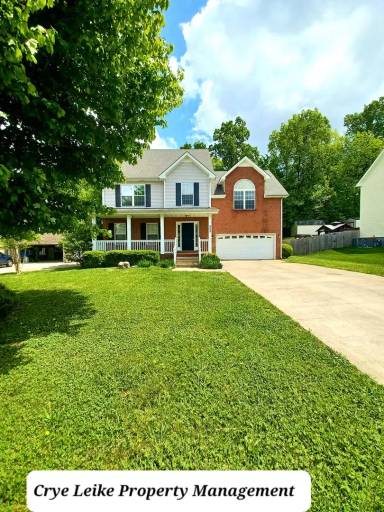 Main picture of 668 Winding Bluff Way
