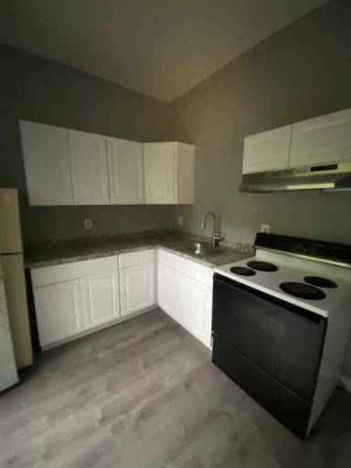 Main picture of 69 Franklin St