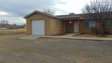Main picture of BC1610-2809 North Superstition Lane - D