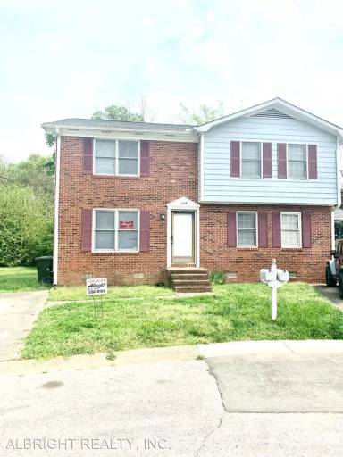 Main picture of 104 Neely Ct