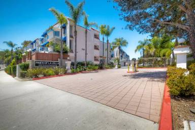 Main picture of 8328 Regents Rd