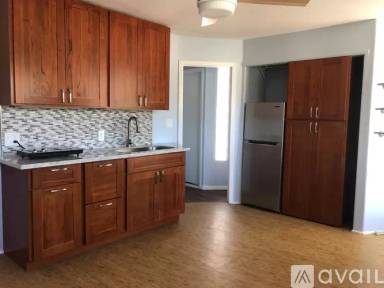Main picture of 957 Aalapapa Dr