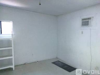 Main picture of 4804 W Martin St