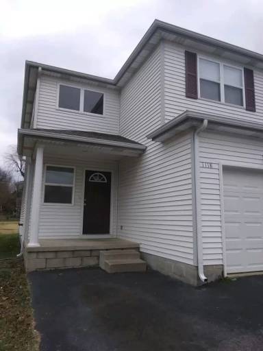 Main picture of 1108 Waggoner Ave