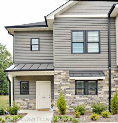 Main picture of 99 Warwick Dr