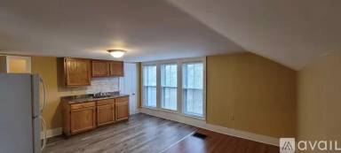 Main picture of 604 W Gray St