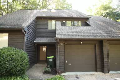 Main picture of 127 Blithe Ct