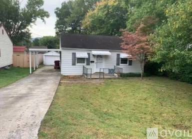 Main picture of 817 Harding Ave