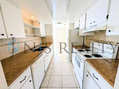 Main picture of 4325 Woodfield Ave