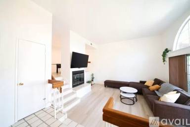 Main picture of 4025 Porte de Palmas