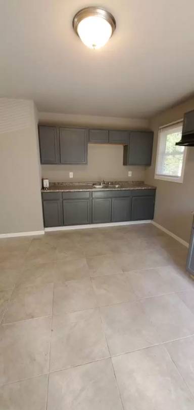 Main picture of 4330 W 21st Pl