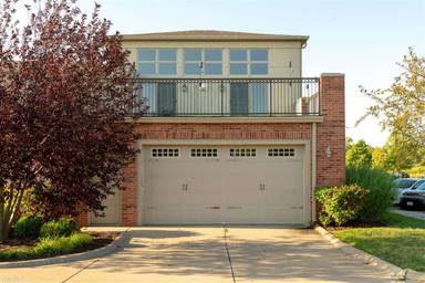 Main picture of Carriage House at Coventry Plaza