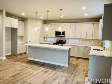 Main picture of 16213 8th Ave E