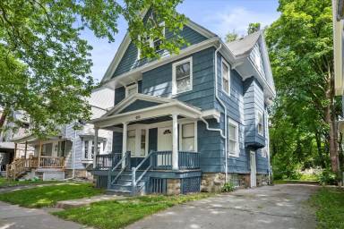 Main picture of 420 Parsells Ave