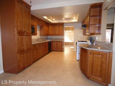 Main picture of 1830 Pine Dr