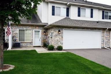 Main picture of 17081 Eagleview Way