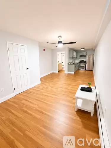 Main picture of 444 Woodward Rd