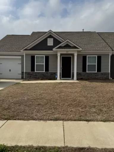 Main picture of 425 Conifer St