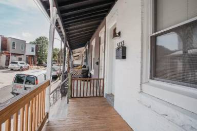 Main picture of 5133 Folsom St