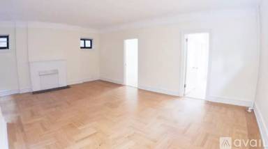 Main picture of 116 E 63rd St