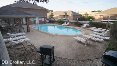 Main picture of 5359 Fredericksburg Rd