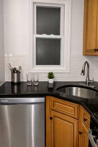 Main picture of 603 Garfield Ave