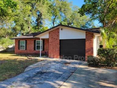 Main picture of 446 Water Rd