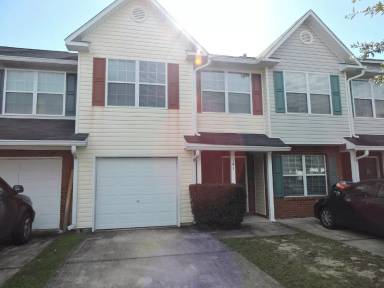 Main picture of 191 Swaying Pine Ct