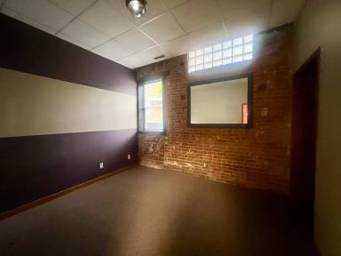Main picture of 100 Glenwood Ave