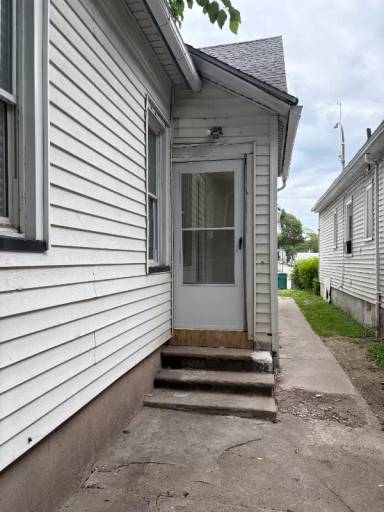 Main picture of 1045 Hudson Ave