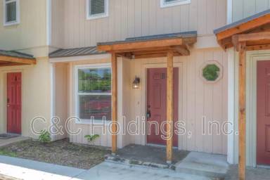 Main picture of 644 Earthside Dr