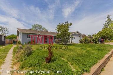 Main picture of 1909 Woodstock Way