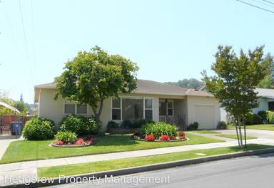 Main picture of 2765 Idaho St