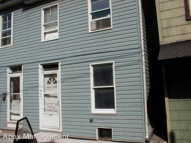 Main picture of 321 N Fountain St